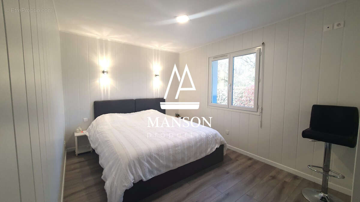 Maison à IZON