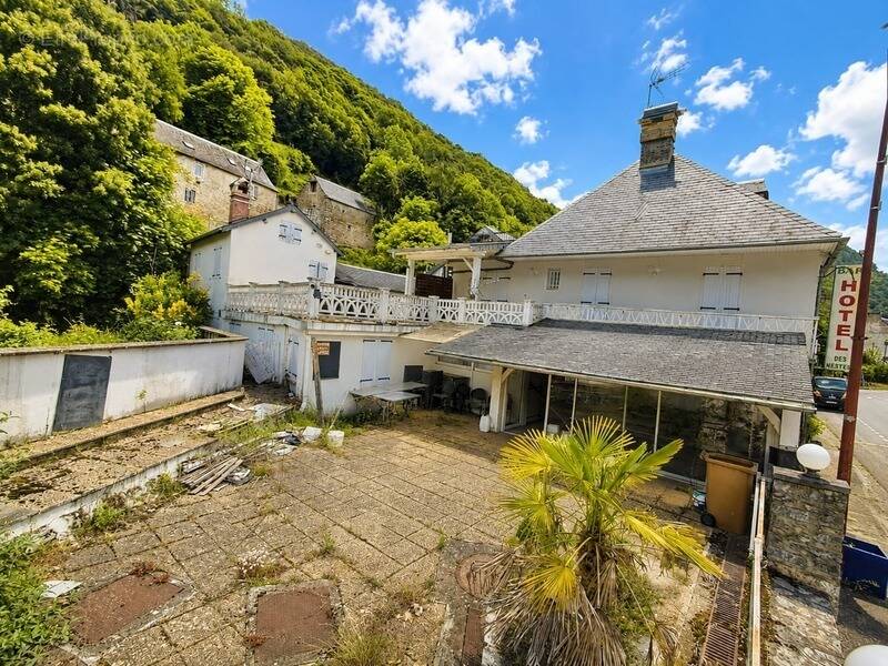 Maison à SARRANCOLIN