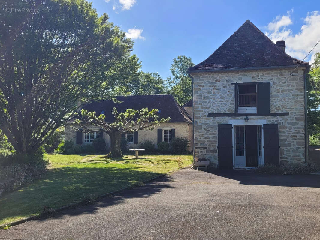 Maison à SAUVETERRE-DE-BEARN
