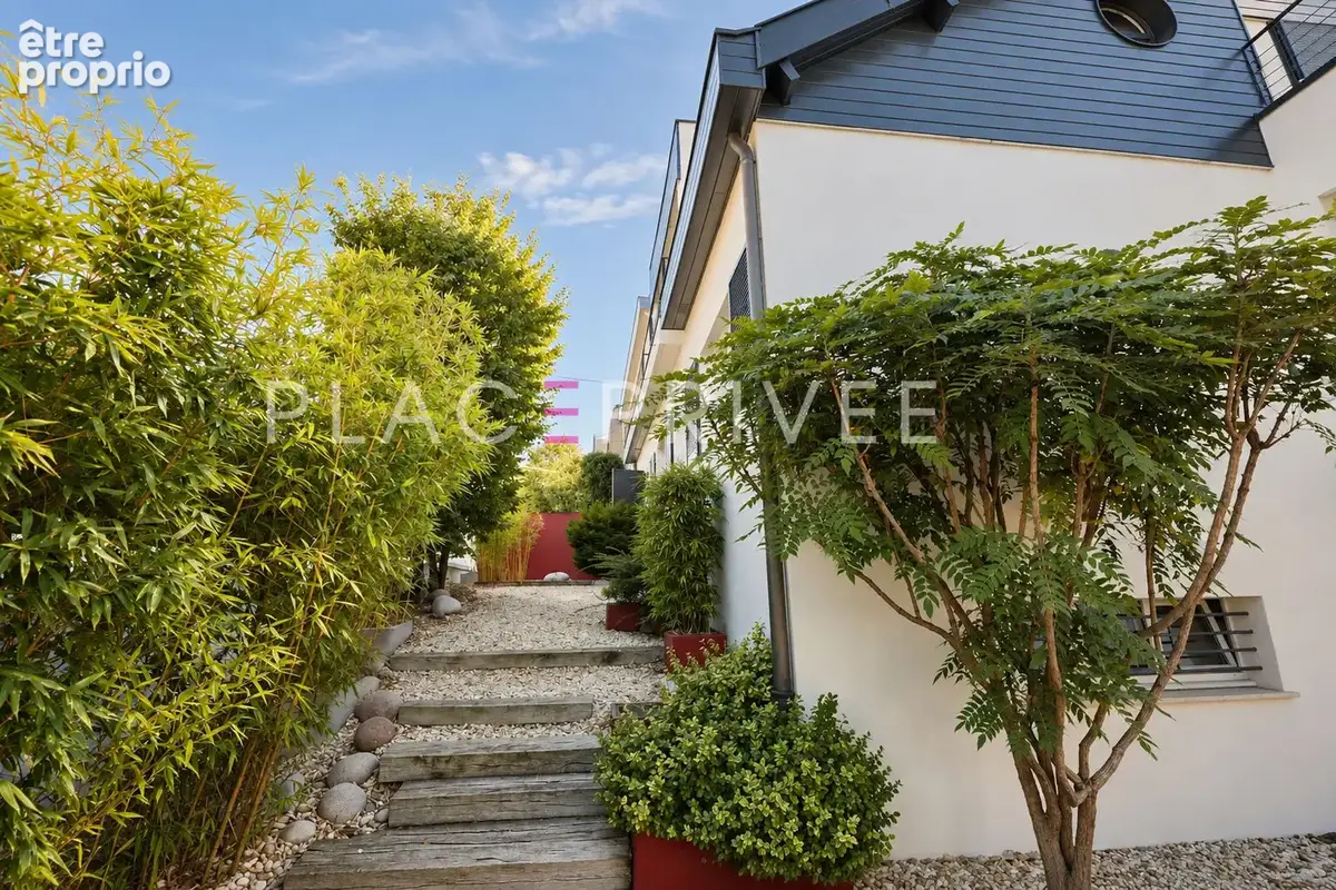 Maison  avec jardin - photo 17
