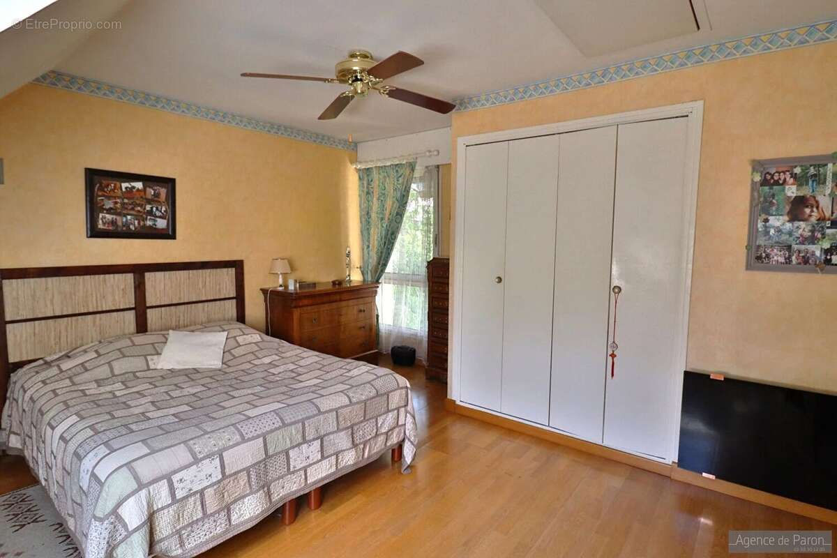 Maison à VERRIERES-LE-BUISSON