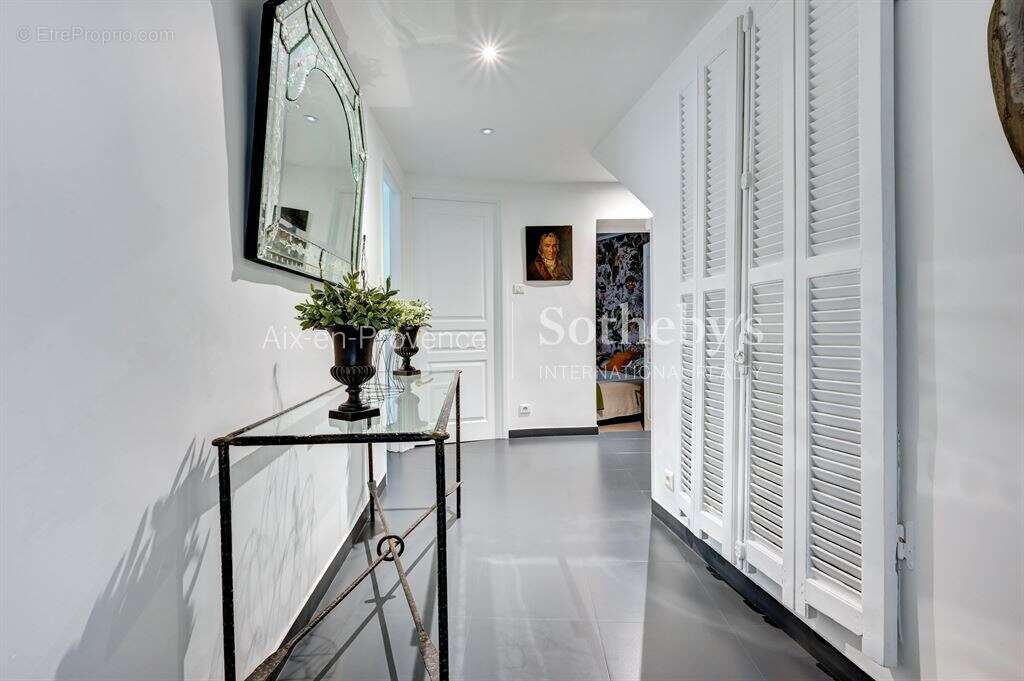 Appartement à AIX-EN-PROVENCE