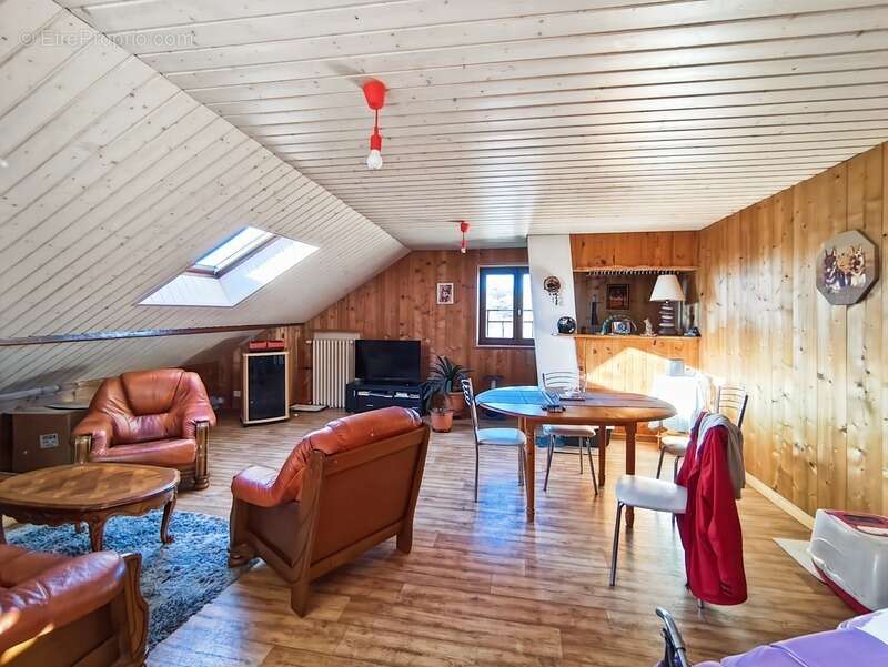 Appartement à EVIAN-LES-BAINS