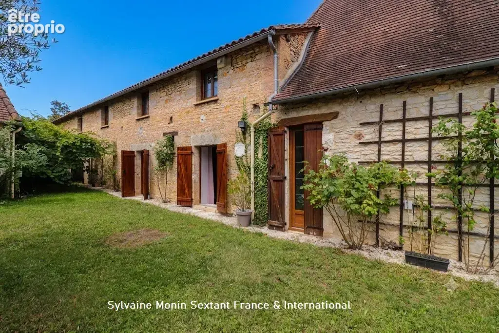 Superbe domaine de caractère du XVIIIe siècle sur 4 hectares avec piscine, maison d'amis et dépendances - photo 24
