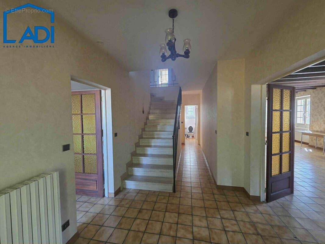À vendre, Saint-Maixent-l'École ! - photo 5