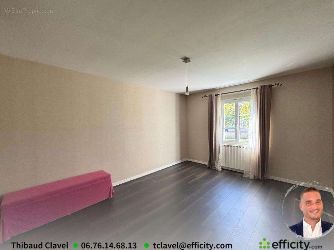 Maison à SAINT-YRIEIX-SUR-CHARENTE