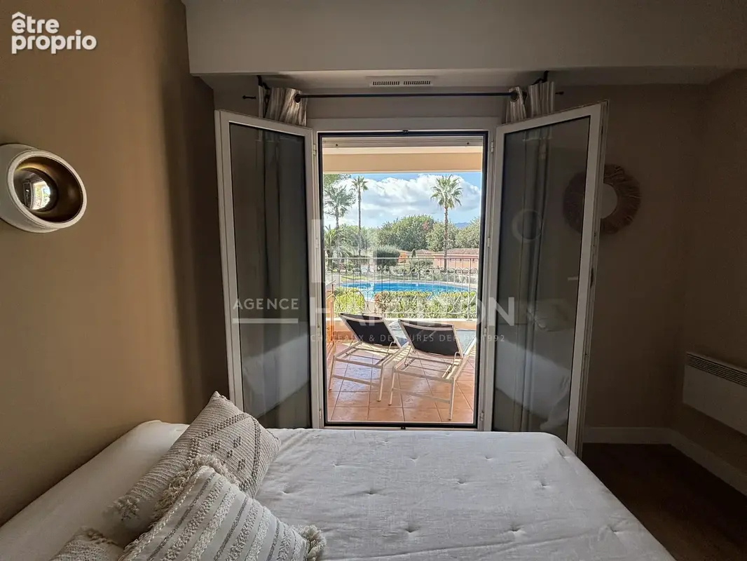 Domaine sécurisé à Mougins – 2 pieces, Terrasse 24 m², vue Domaine du golf, piscine  Copier le titre - photo 12