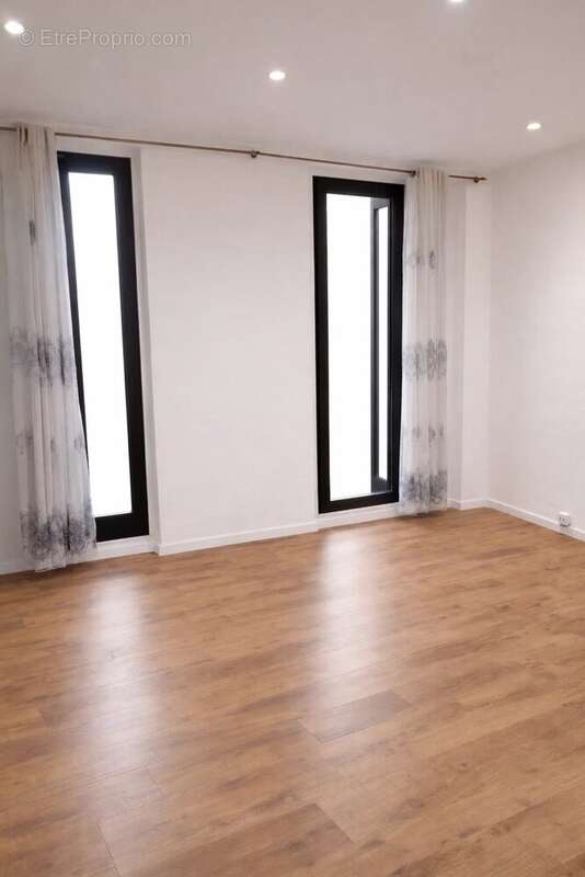 Appartement à MARSEILLE-15E