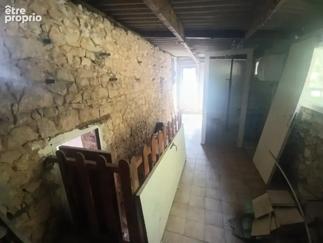Maison à renover avec jardin - photo 10