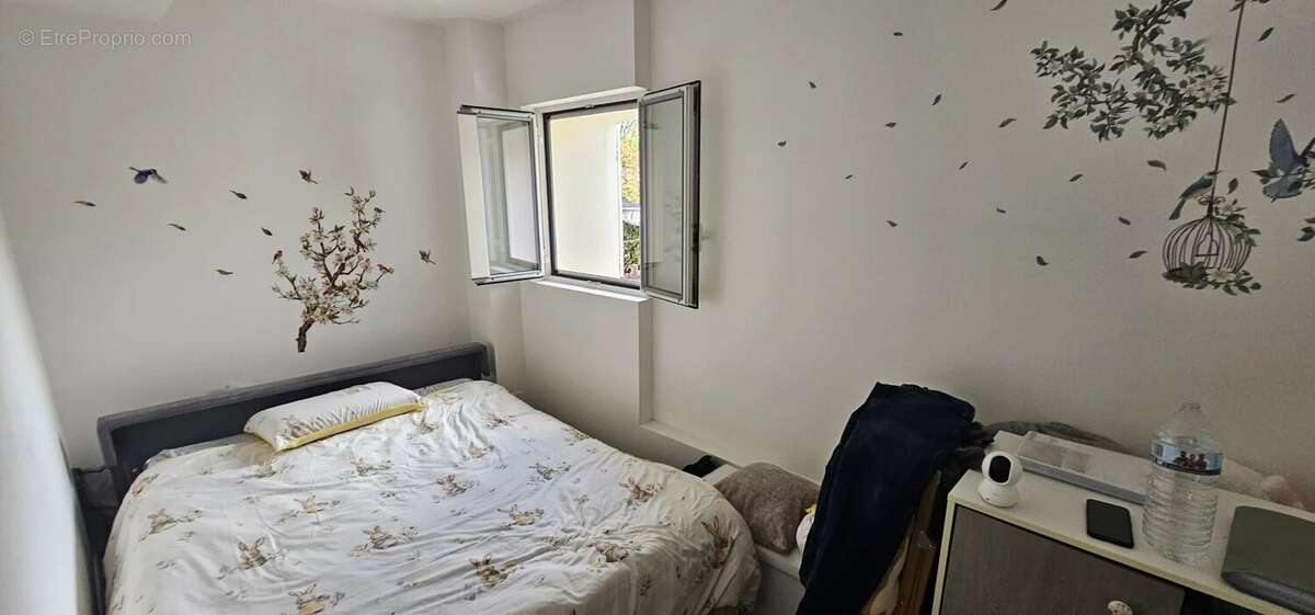 Appartement à PUGET-VILLE