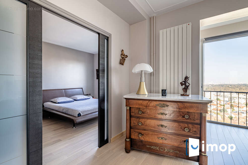 Appartement à SAINT-CLOUD