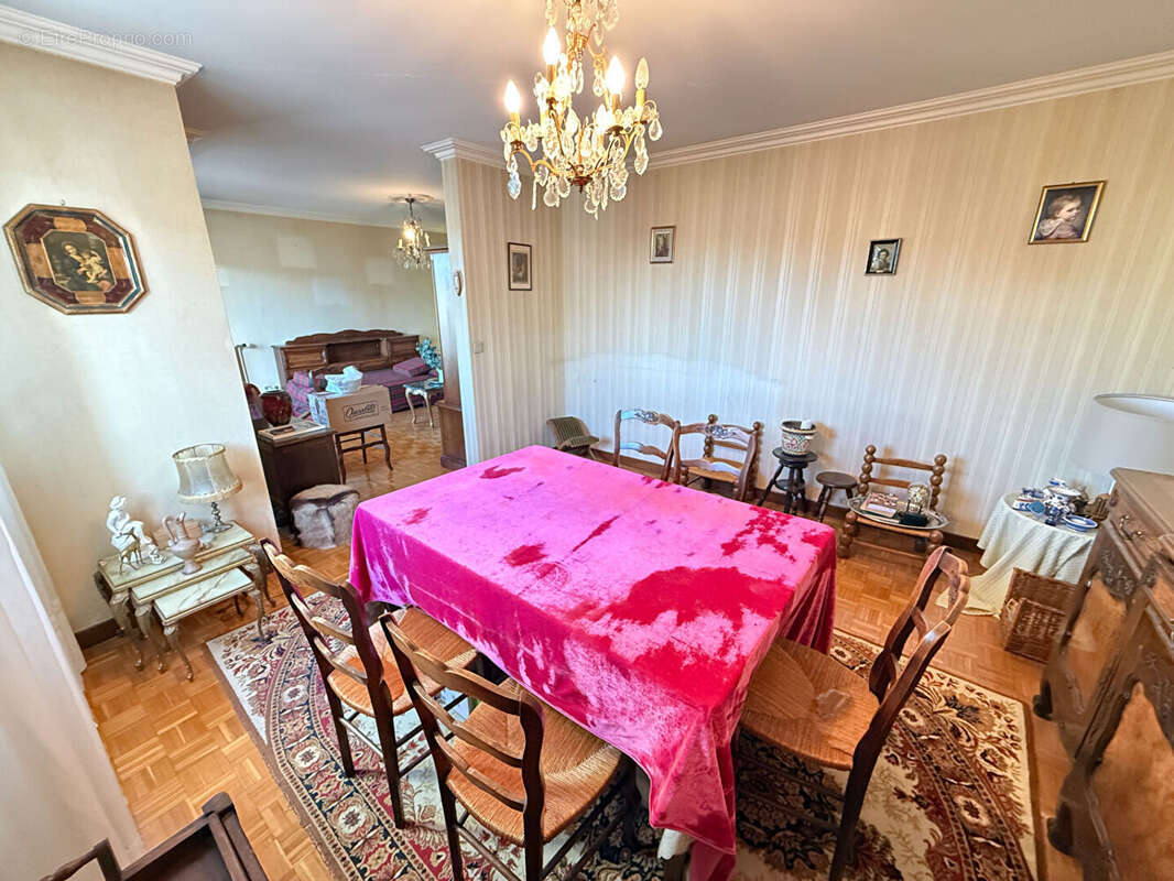 Appartement à LONS-LE-SAUNIER