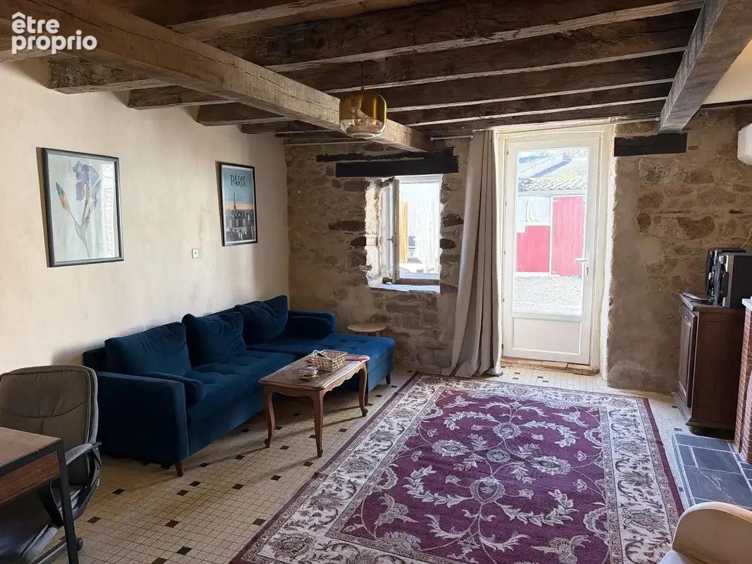 À la périphérie d'une ville animée, maison de deux chambres - photo 3