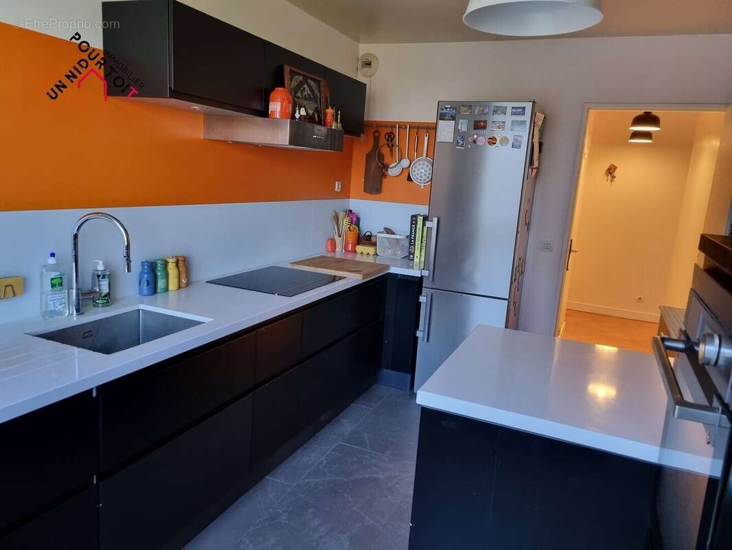 Appartement à ISSY-LES-MOULINEAUX