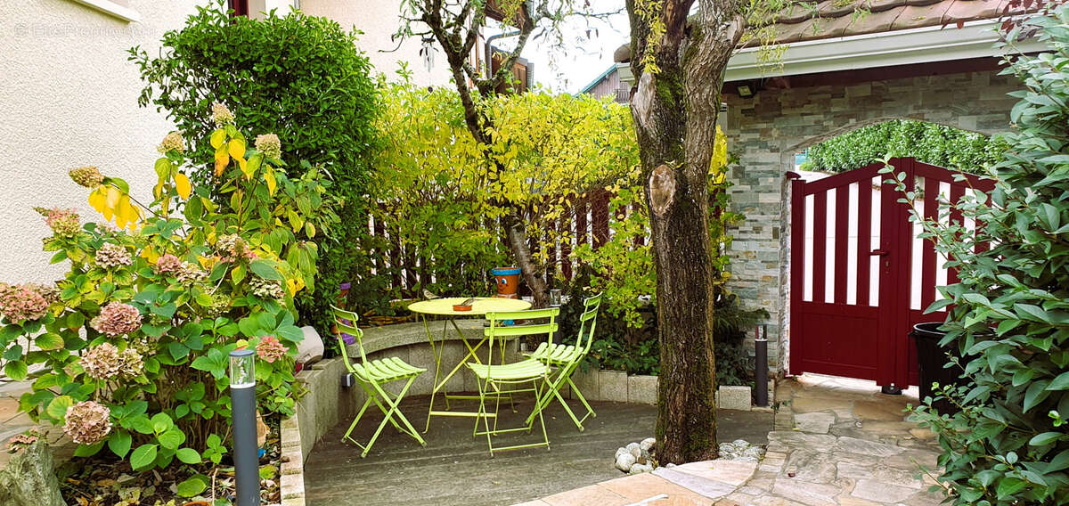 Maison à BONS-EN-CHABLAIS