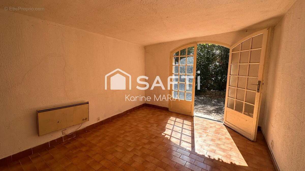 Photo 8 - Maison à ROQUEFORT-LA-BEDOULE
