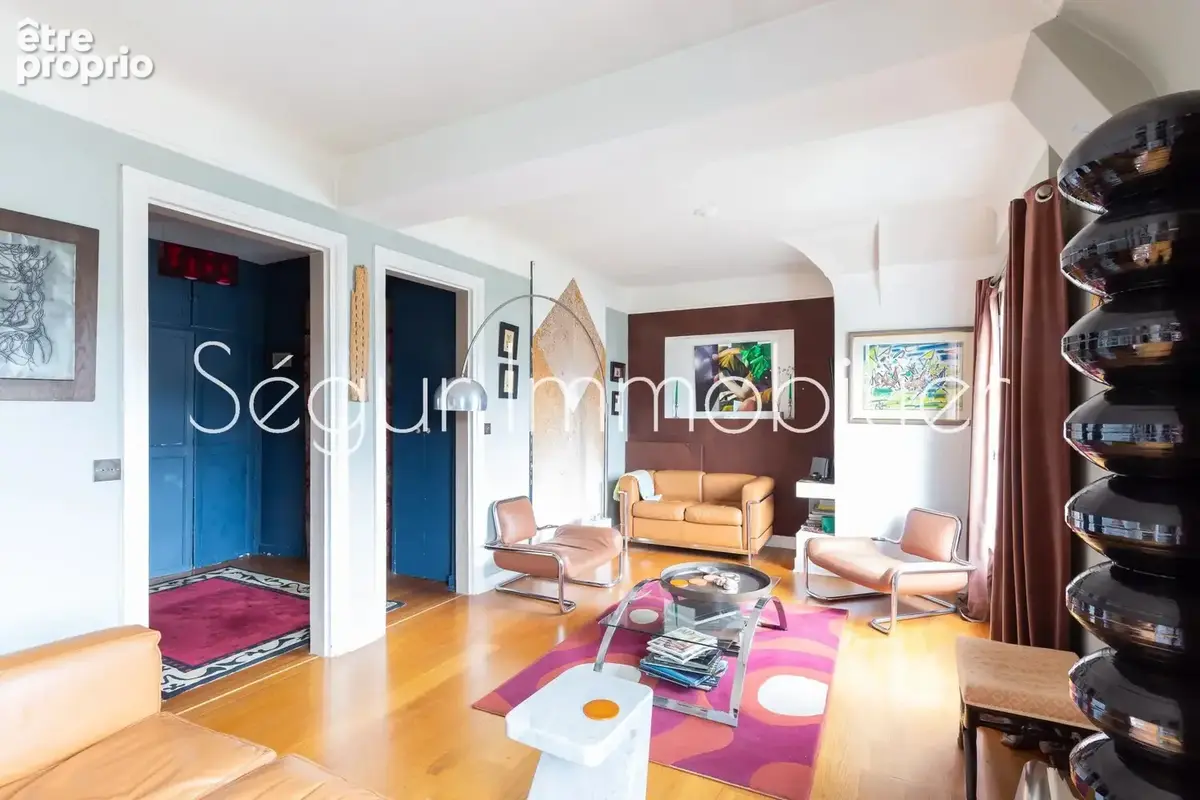 Duplex aux 2 derniers étages avec balcons, Auteuil Sud - photo 3