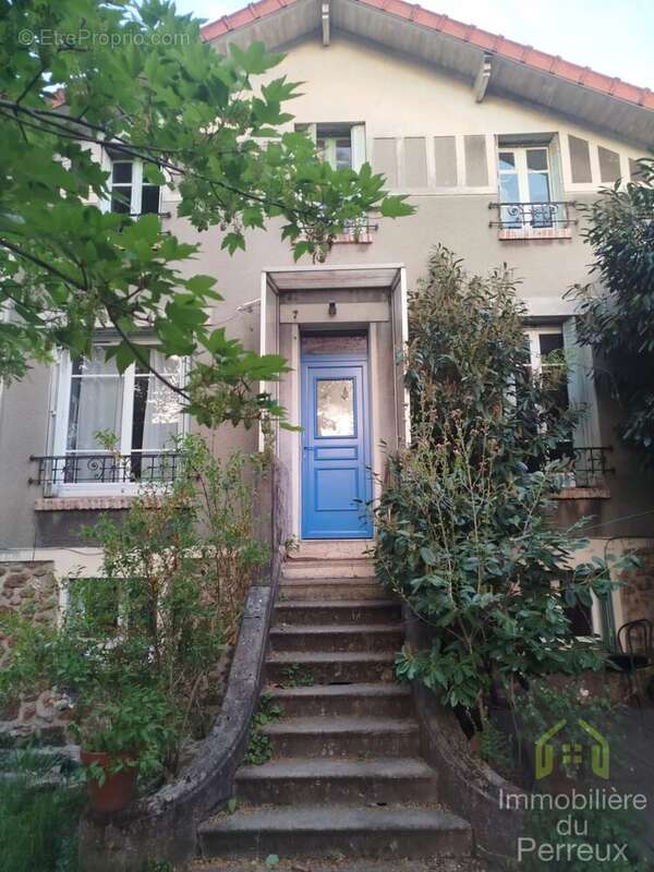 Maison à LE PERREUX-SUR-MARNE