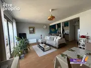 Appartement à VAUJOURS
