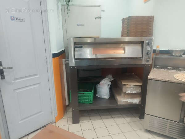 Commerce à PARIS-17E