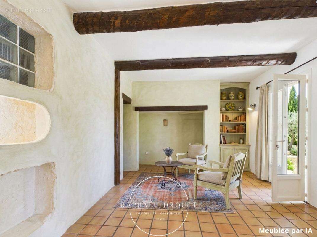 Au cœur de la campagne du luberon – propriete de 208 m2 avec piscine sur 5600 m2 de terrain - photo 14