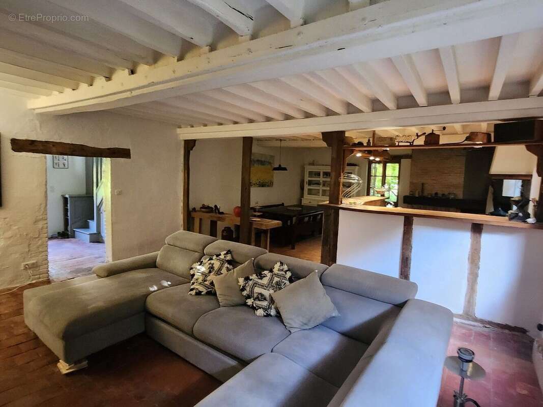 Maison à VARENNES-CHANGY