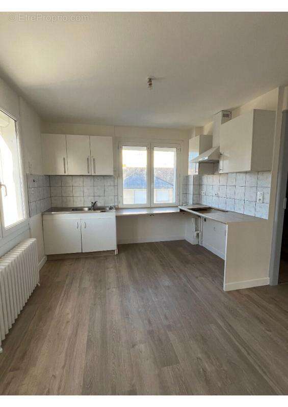 Maison à SABLE-SUR-SARTHE