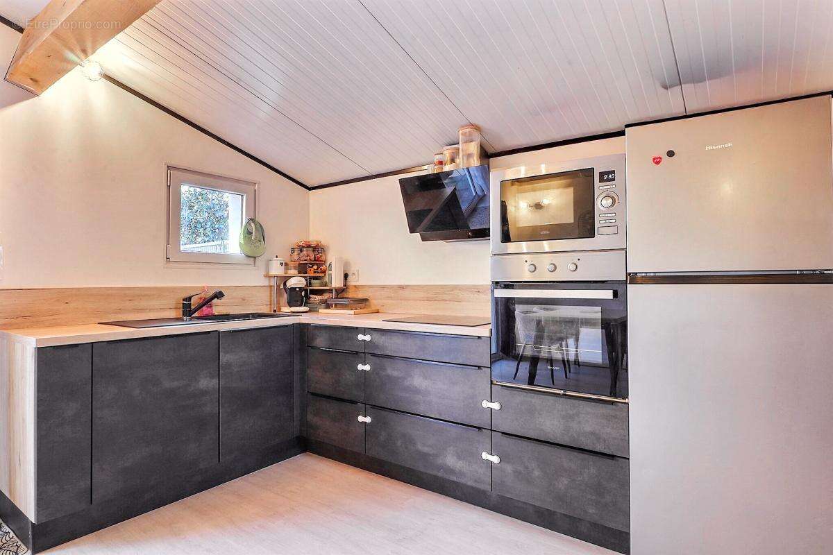 Maison à BOUILLARGUES