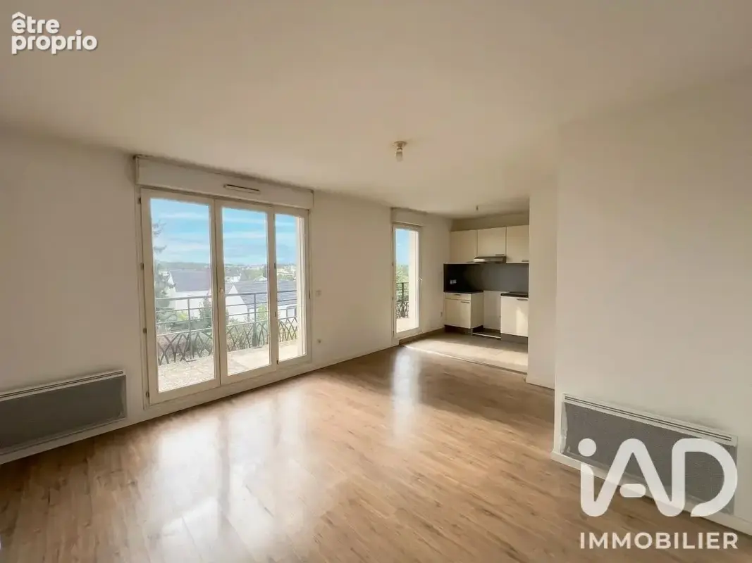 Photo 1 - Appartement à COMBS-LA-VILLE