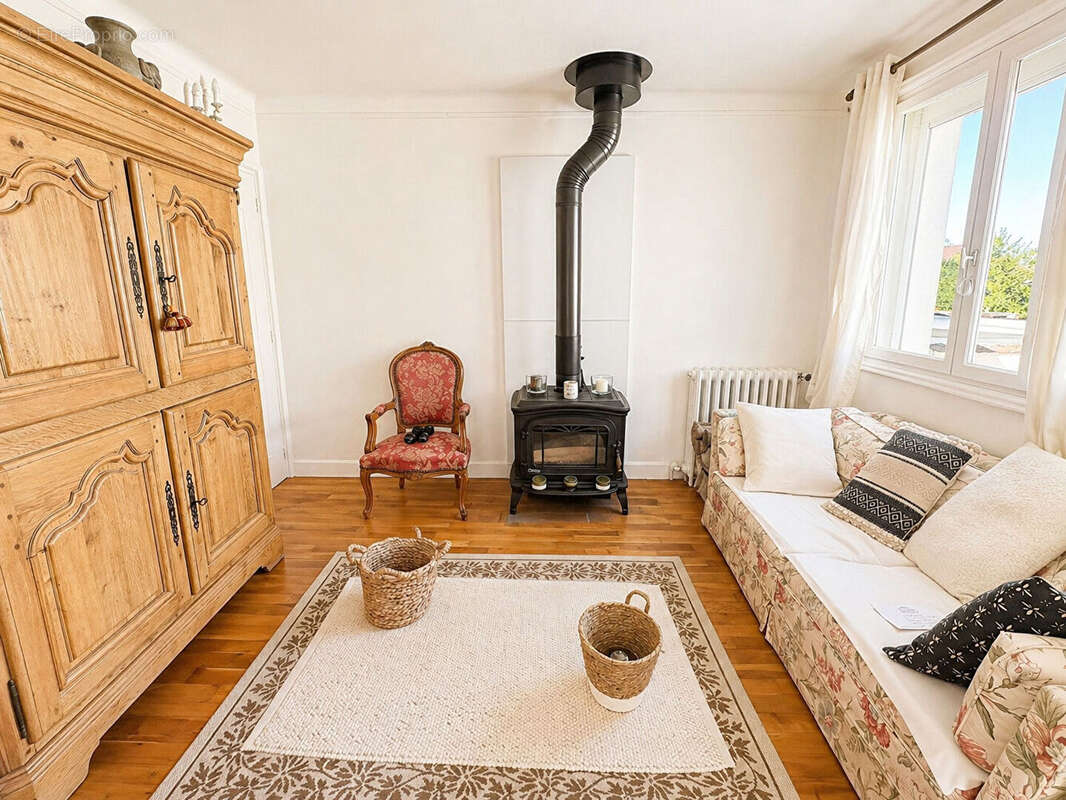 Maison à ORRY-LA-VILLE