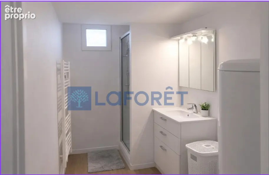 Saint-Germain-en-Laye   Studio de 30 m² avec parking - photo 2
