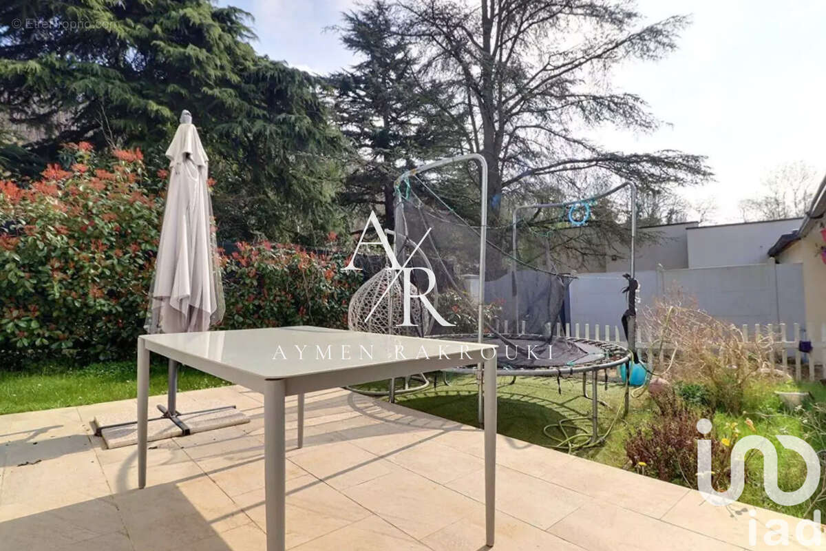 Photo 3 - Maison à MONTIGNY-LES-CORMEILLES