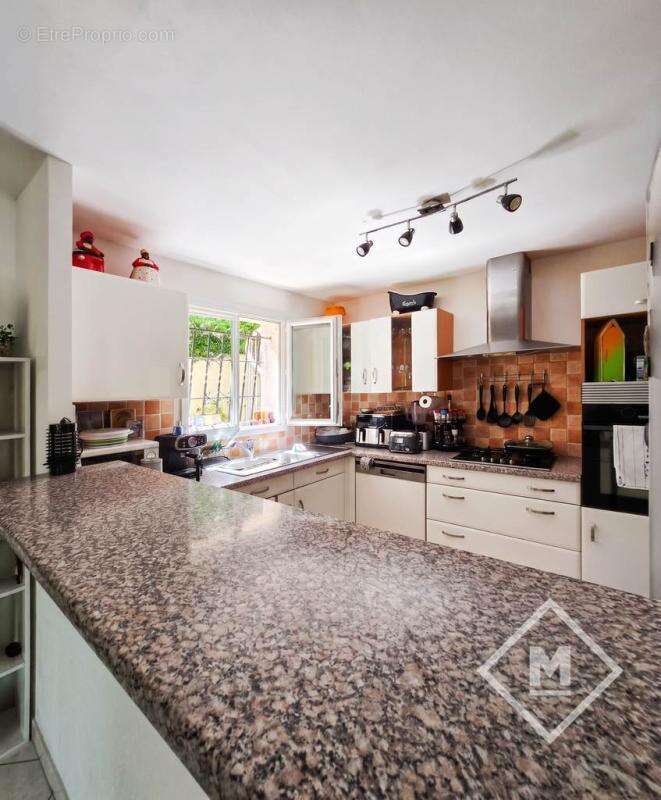 Maison à MARSEILLE-12E