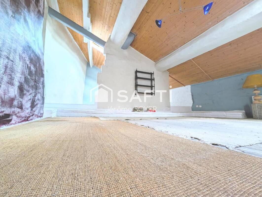 Photo 1 - Maison à CHATEAURENARD