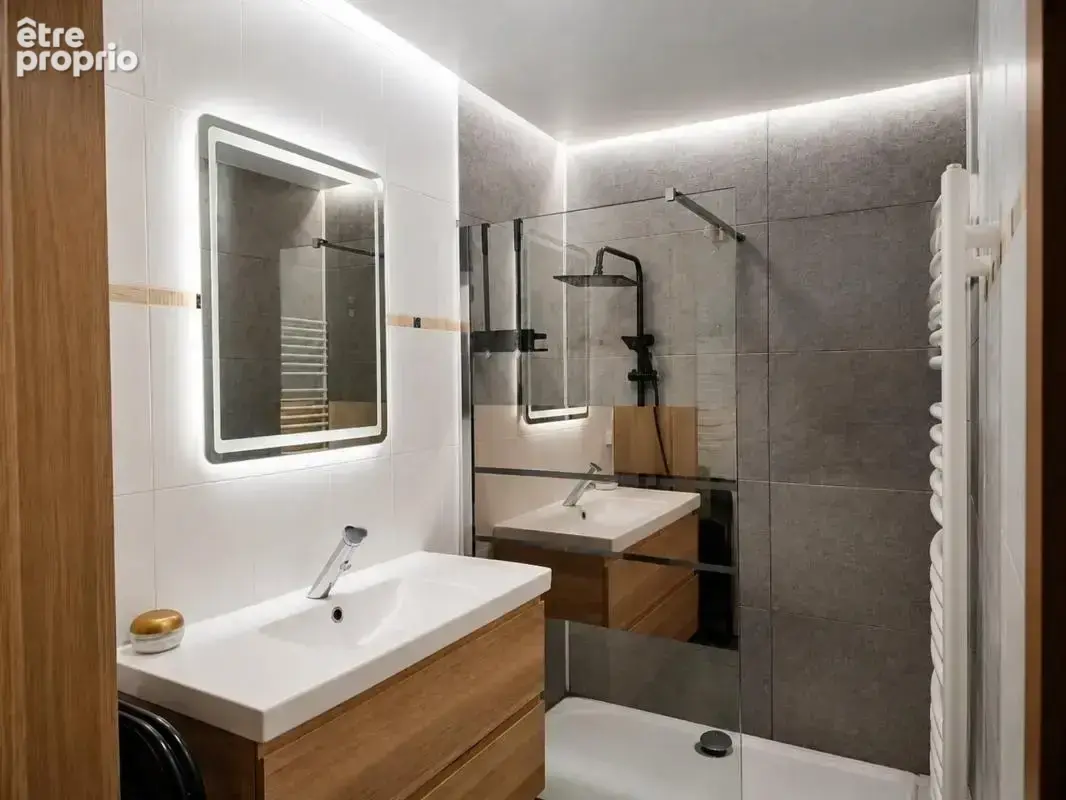 Appartement 4 pièces de 72 m² à Longwy - photo 8
