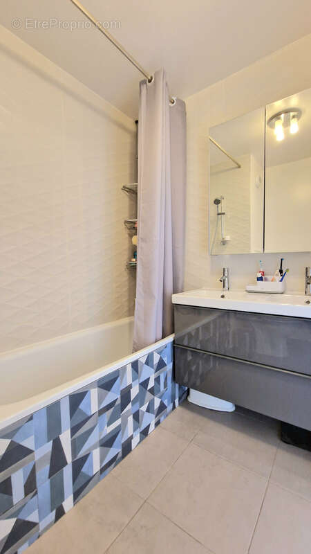 Appartement à RUEIL-MALMAISON