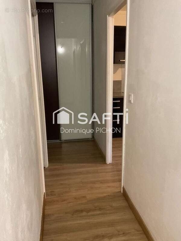 Photo 6 - Appartement à CERGY