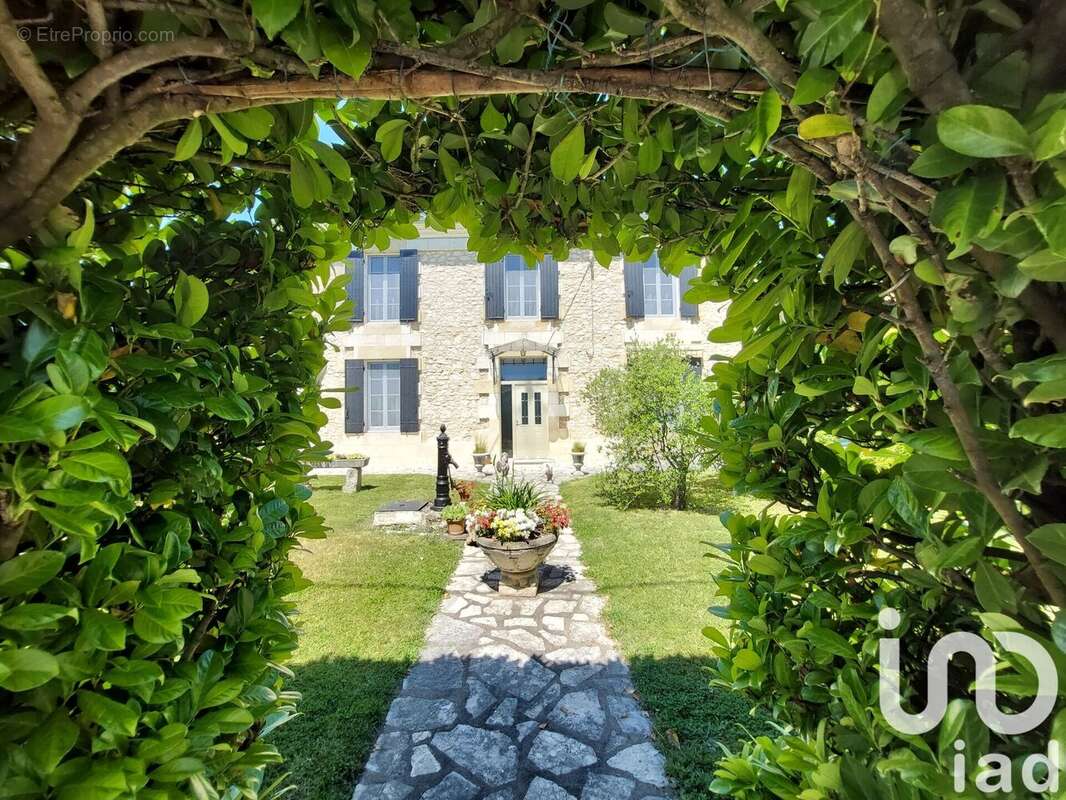 Photo 2 - Maison à PINEUILH