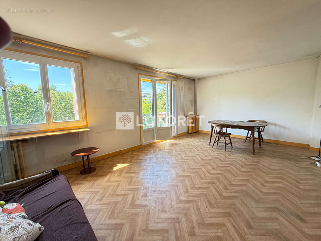 Appartement Rueil Malmaison 4 pièce(s) 63 m2 - photo 4