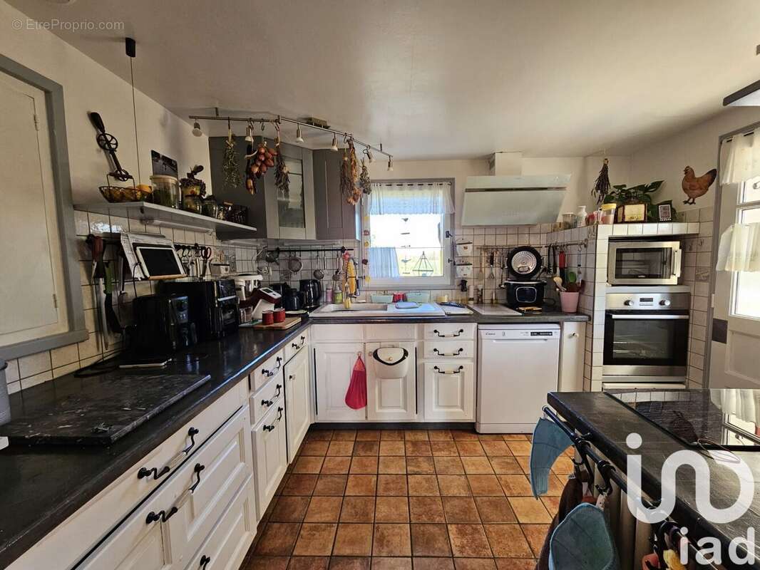 Maison 160 m² à Villedieu-Le-Chateau  - photo 7