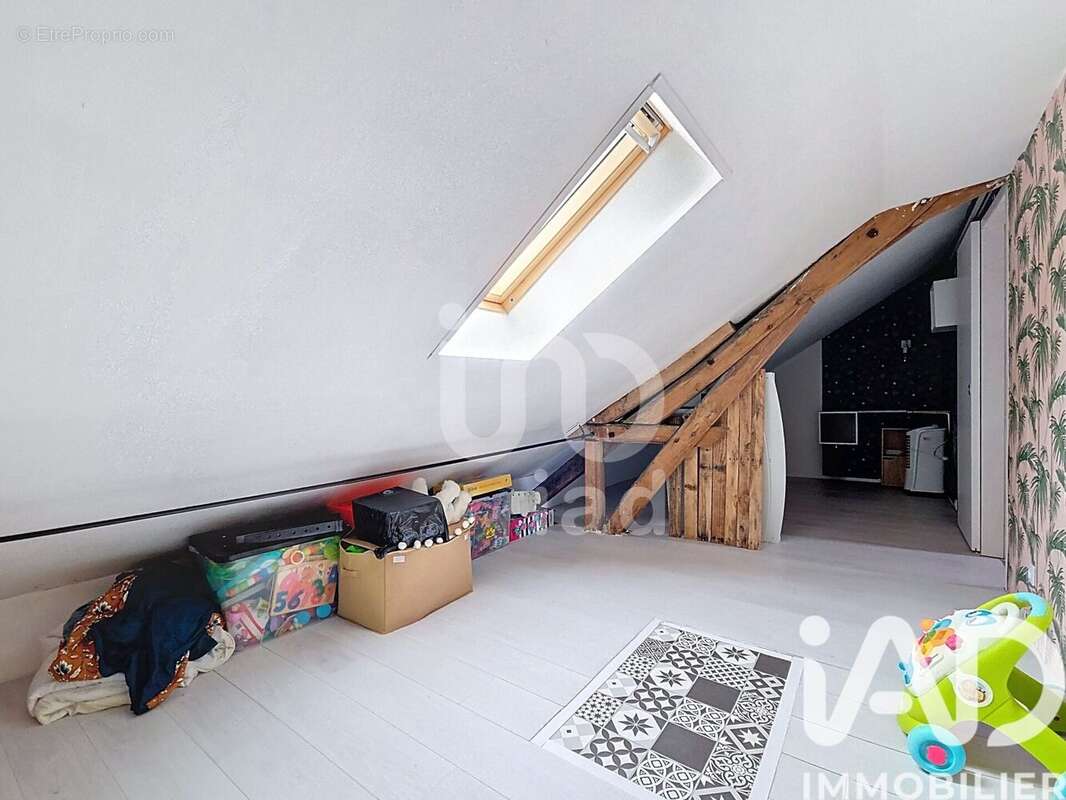 Photo 7 - Maison à MEHUN-SUR-YEVRE