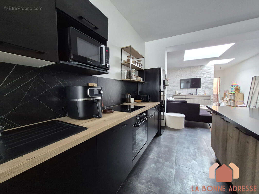 Maison 106 m² à Wattrelos  - photo 7