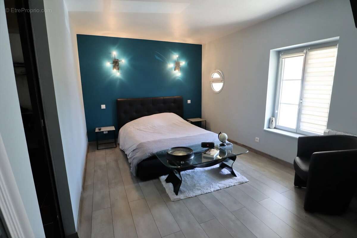 Maison à LIZY-SUR-OURCQ