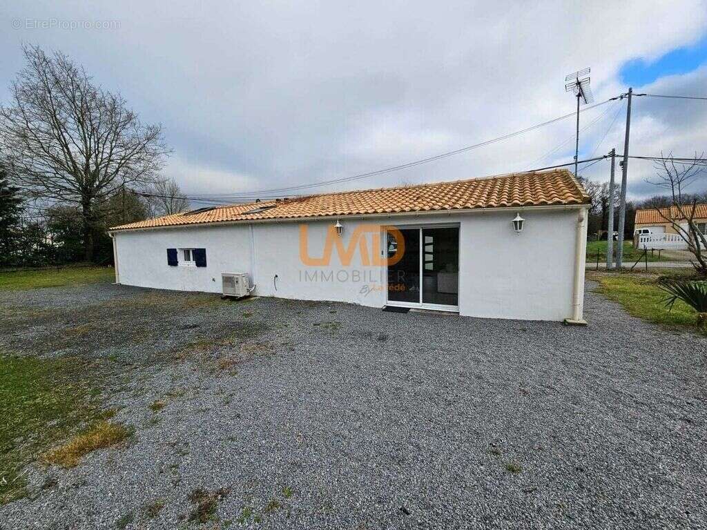 Maison  plain-pied 75m² à Vue - photo 2