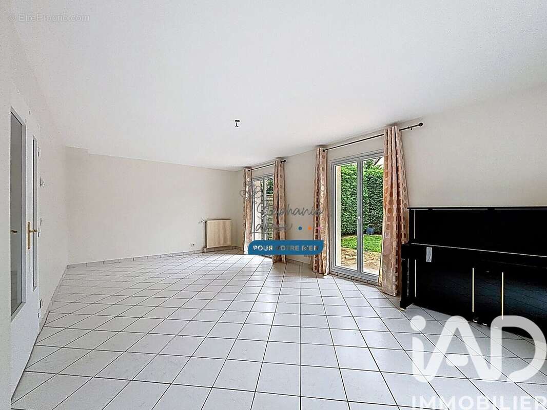 Photo 2 - Maison à NOISEAU