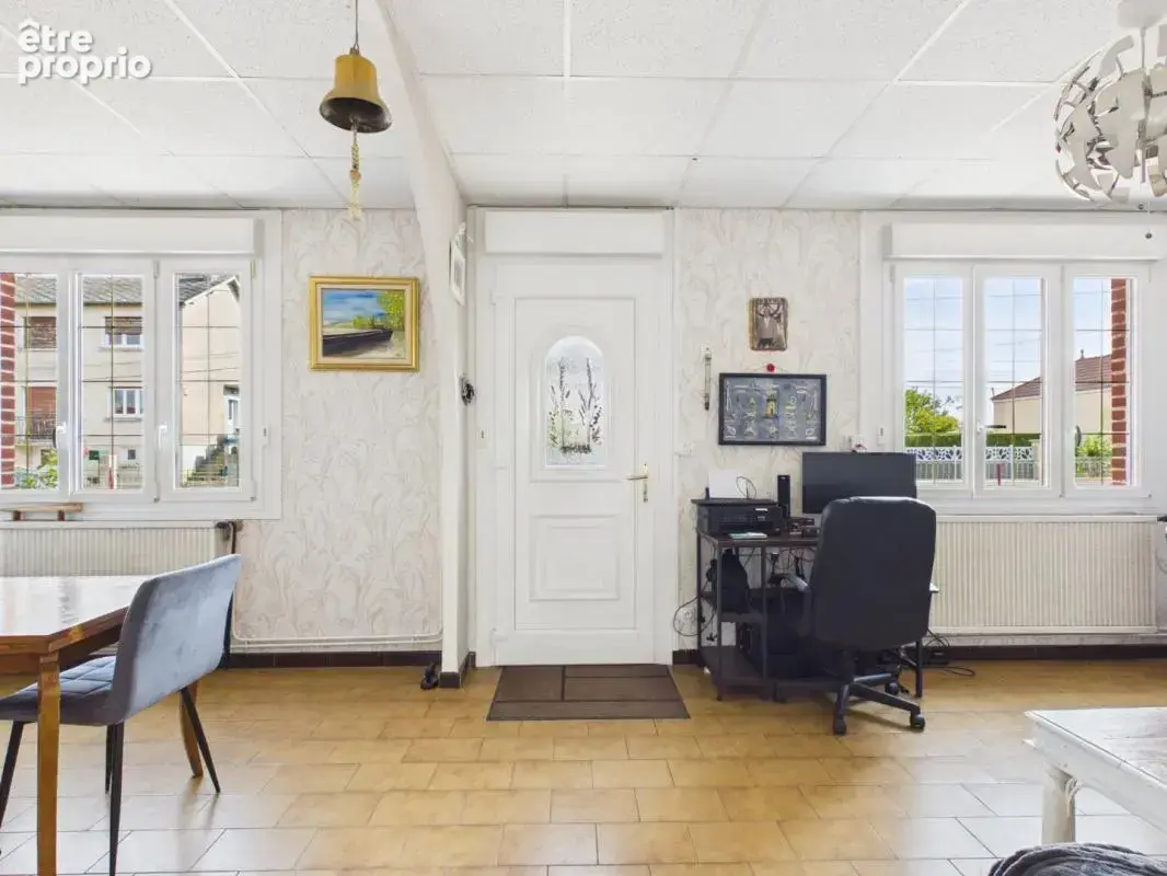 Maison 5 pièces 73 m² à vendre à Moyencourt (80400) - photo 2