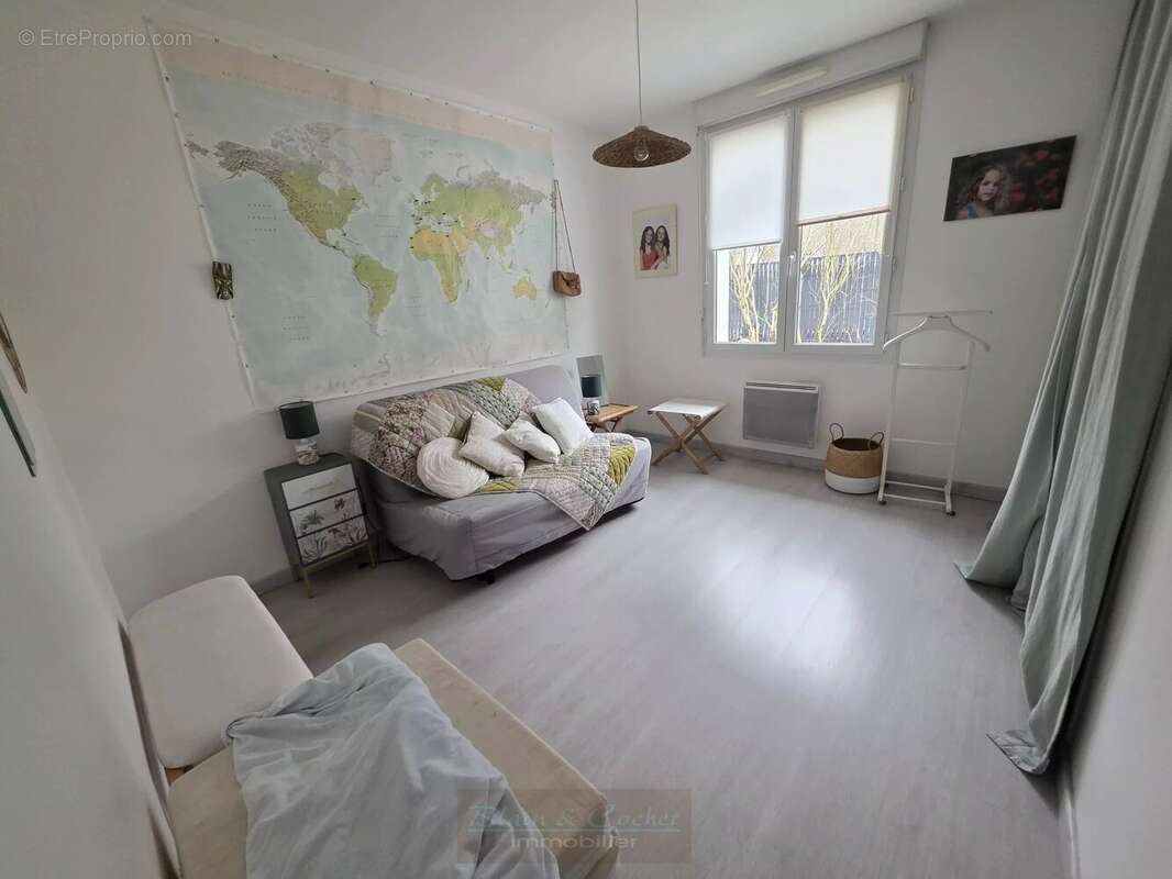 Maison à VILLEMANDEUR