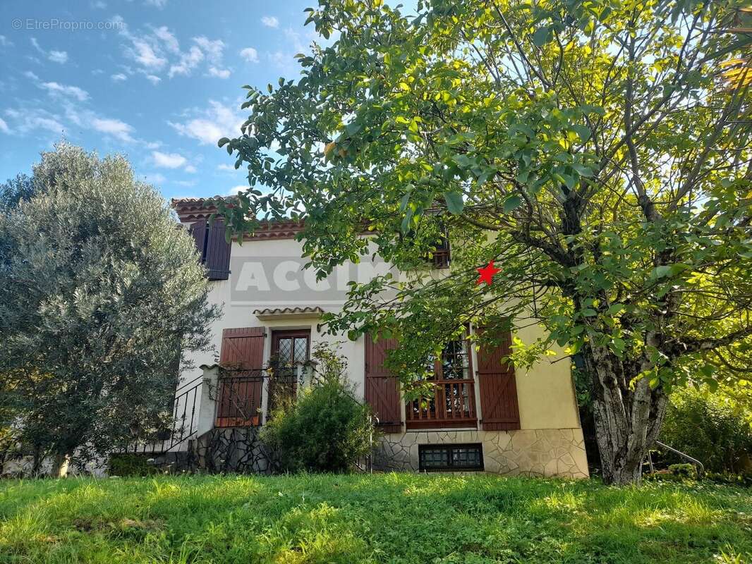Maison à MASSAGUEL