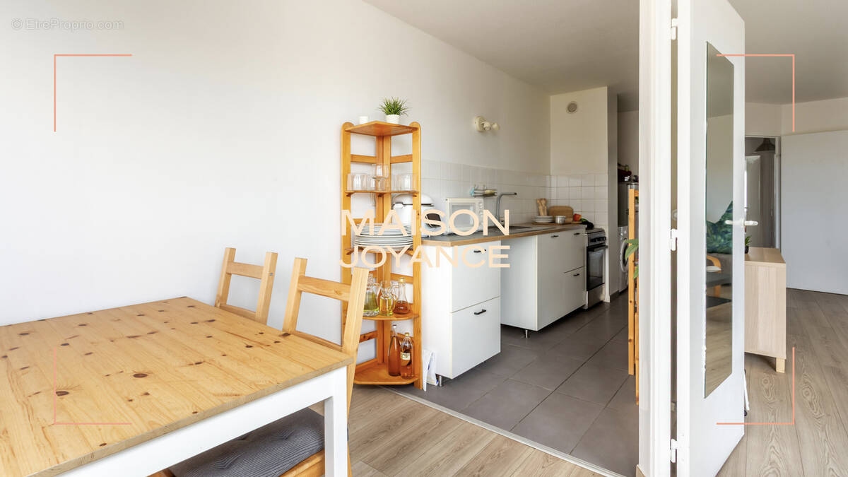 Appartement à BORDEAUX