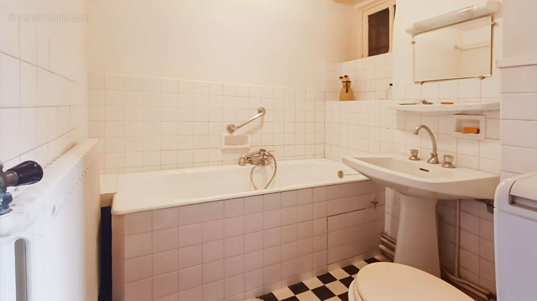 Maison à SAINT-MARCEL